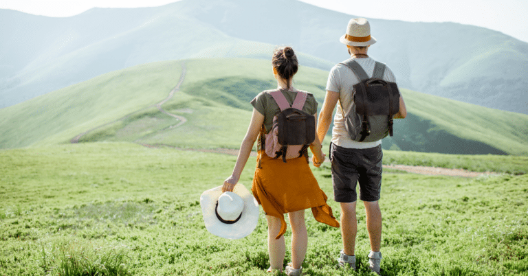 Travel Nursing as a Couple: Tips for Successful Contract and Per Diem Assignments